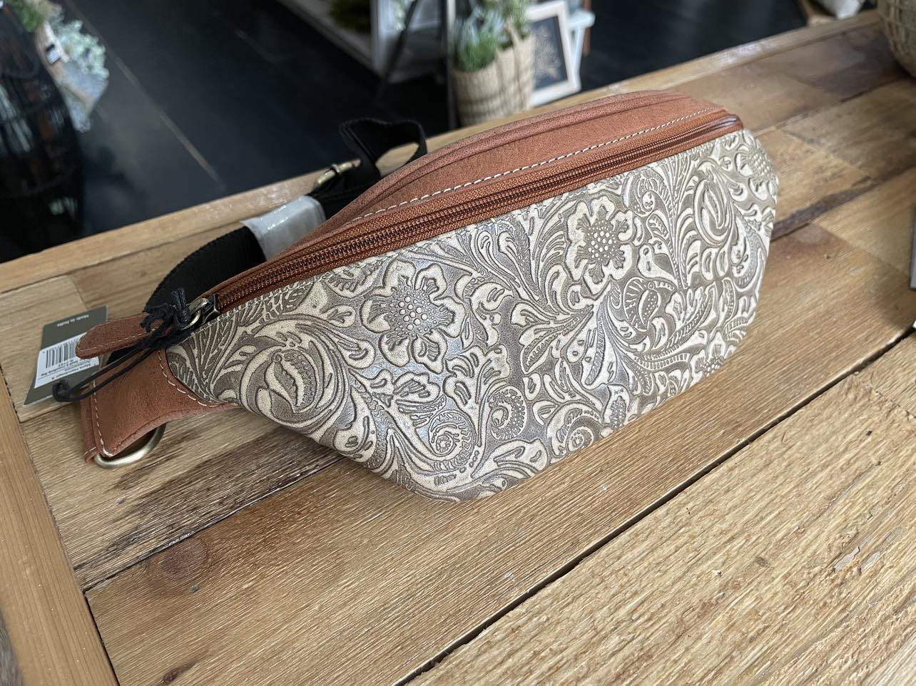 Myra S7103 Flukey Small and CrossBody Bag