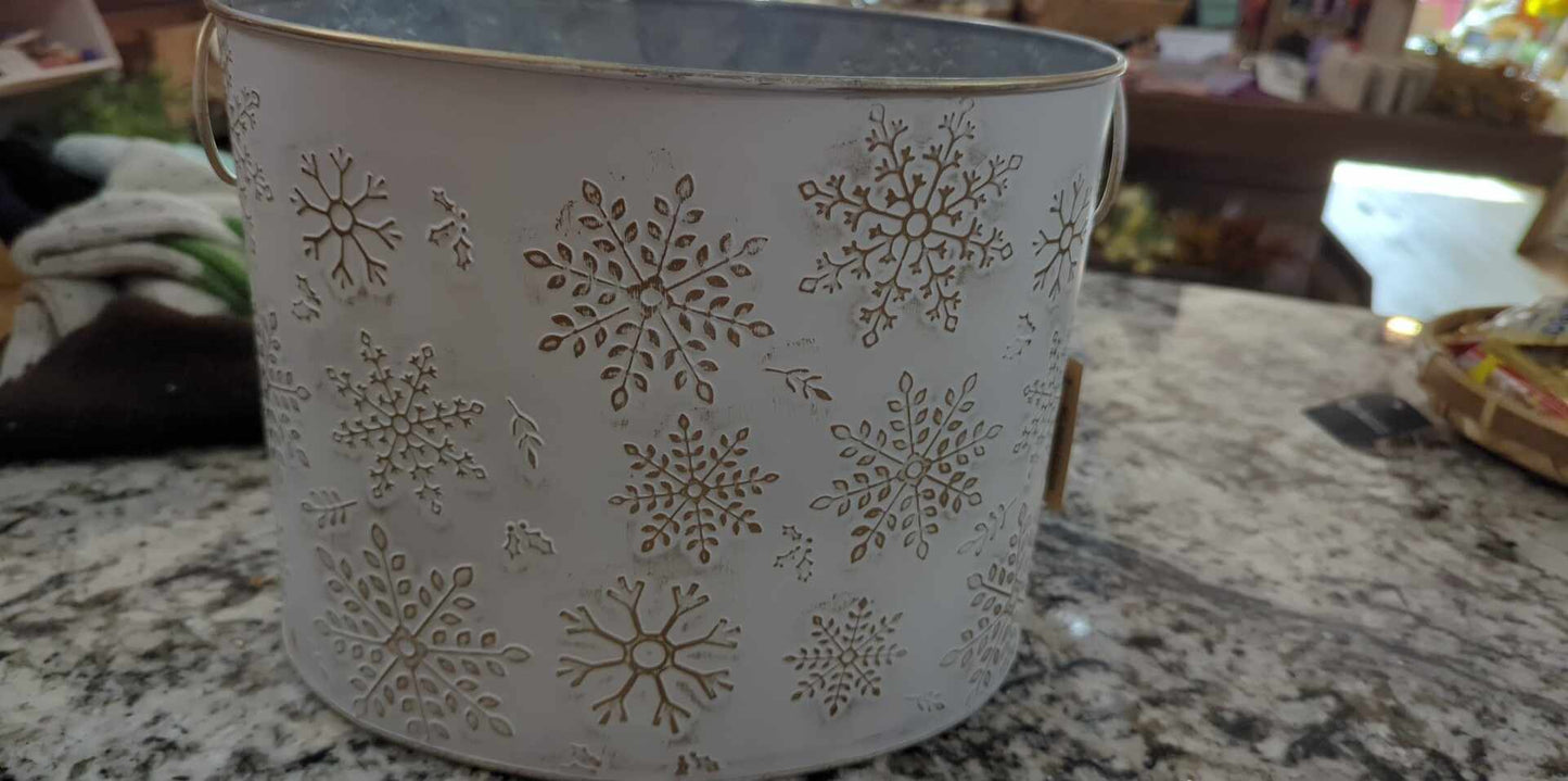 WT Snowflake Tin MXF26026-2S