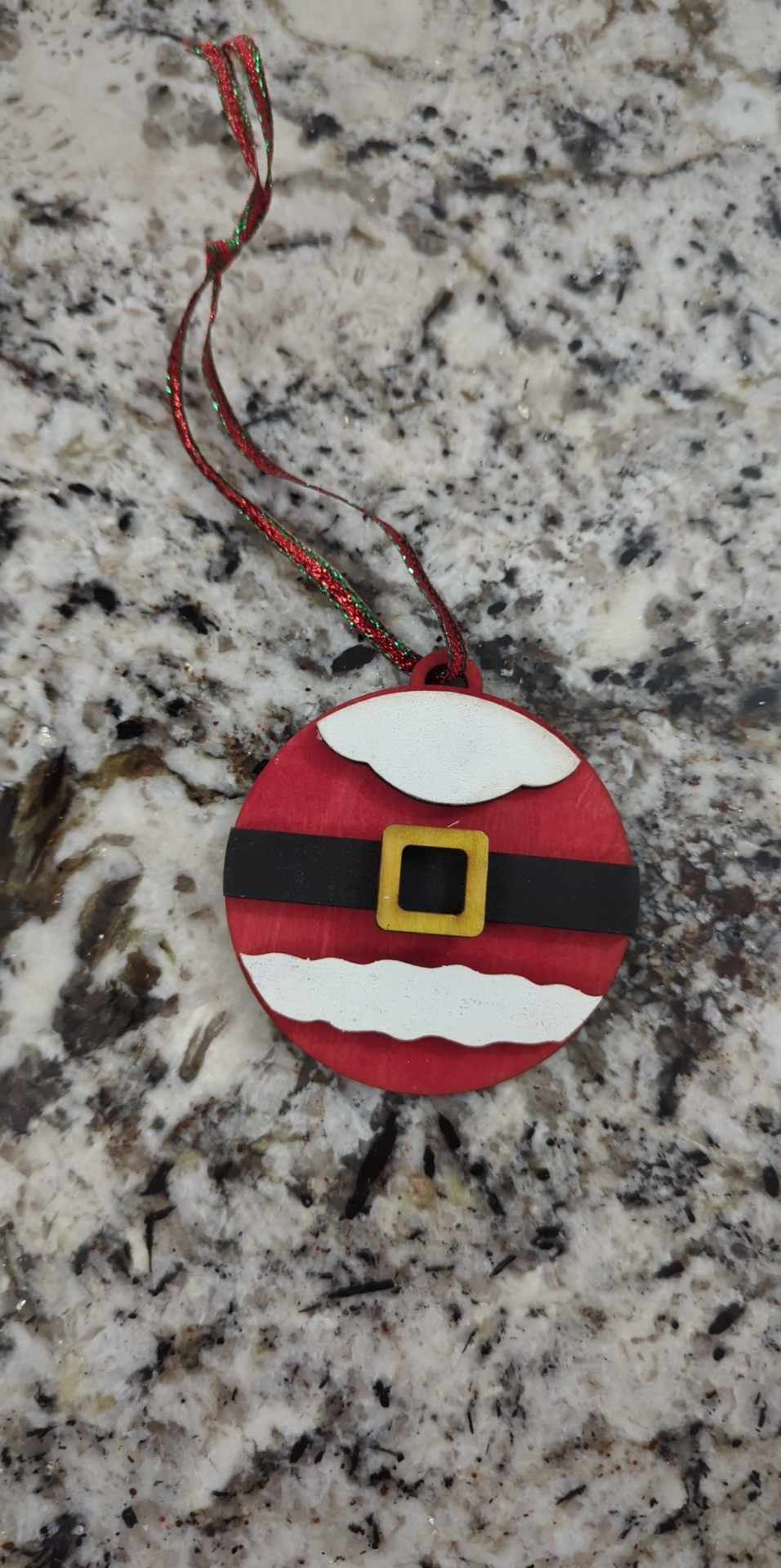 TW Wood Ornament Round