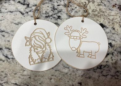 2 Ornament Set - Highland & Reindeer White