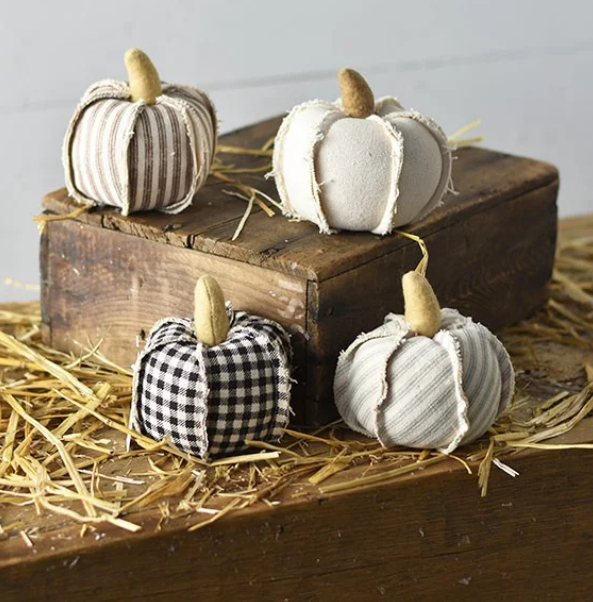 PD PD1917009 4 ASST. 4" MINI FABRIC PUMPKINS