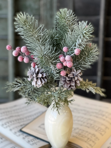 L&V Frosted Fir & Berry Bundle 15"