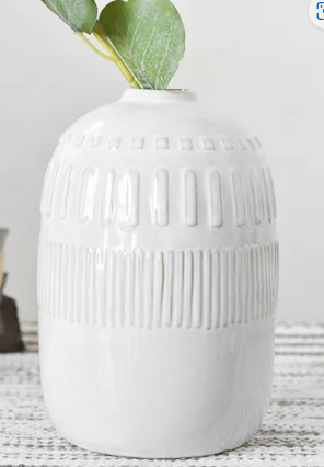 PD 7.68" WHITE BOHO VASE HXEF019