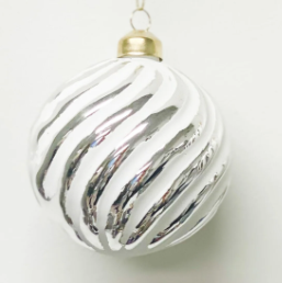 PDSC2302 SILVER SWIRL ORNAMENTS