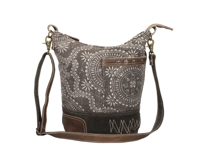 S1319 Myra Vintage Carved Shoulder bag
