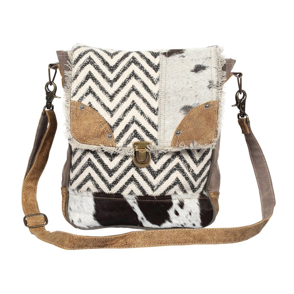 S1370 Myra Rug & Patches Design shoulder bag