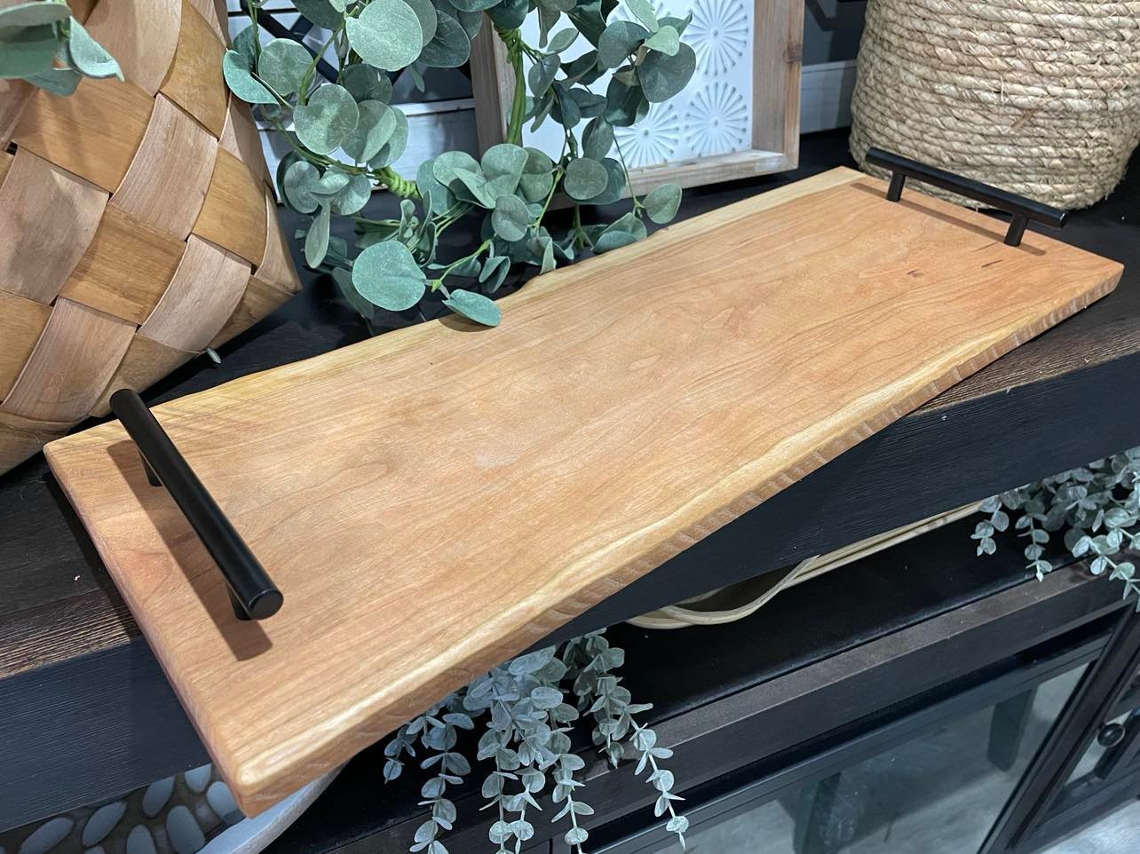Charcuterie Board 14X5 Cherry Black Handles