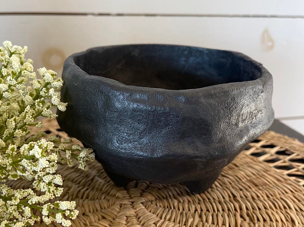 SB L5782 Paper Mache Bowl Black