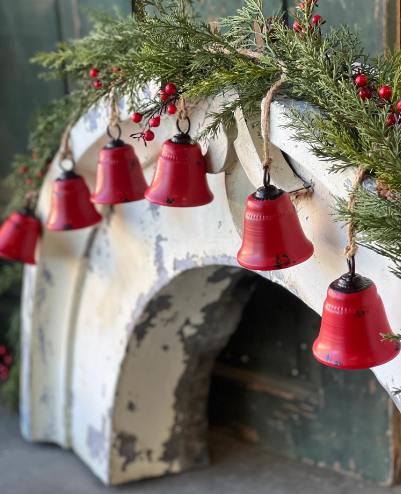 PD Bella Bells Garland Red 54"