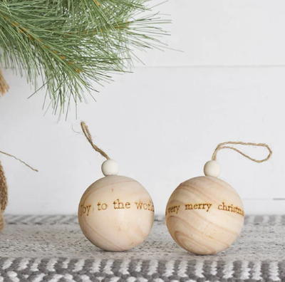 PD HXRS21-010 2.5" WOOD ORNAMENTS