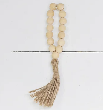 PD HX33163 8.66" WHITE BEADS WITH TASSLE