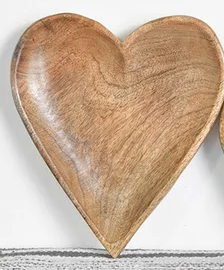 PD PDNC-049 WOOD CARVED HEART LARGE