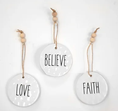 PD HXHD055 BELIEVE, FAITH, LOVE HANGERS