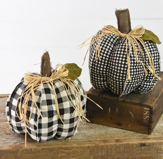 PD PD1717002 9″ BLACK CHECK PUMPKINS 2 ASST.