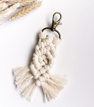 Load image into Gallery viewer, Macrame Keychain
