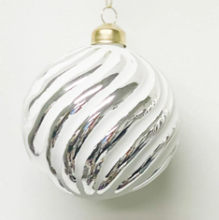 Load image into Gallery viewer, PD SILVER SWIRL ORNAMENTS
